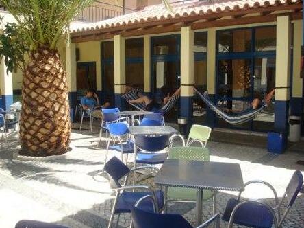 Lagos Youth Hostel - Photo3