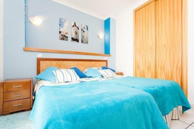 LC's Guesthouse - Photo2