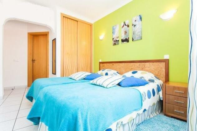 LC's Guesthouse - Photo4