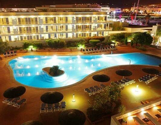 Marina Club Lagos Resort - Photo2