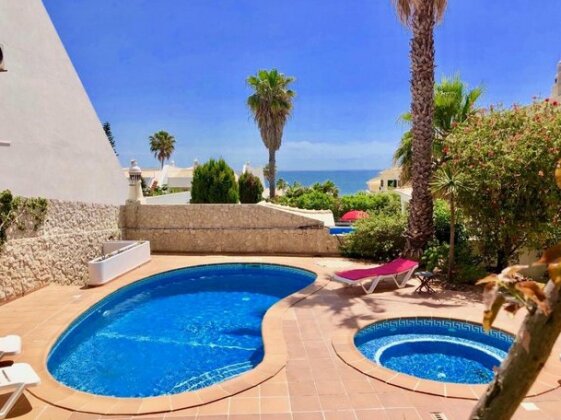Stunning Villa with Sea View Private Pool and Jacuzzi - Photo2