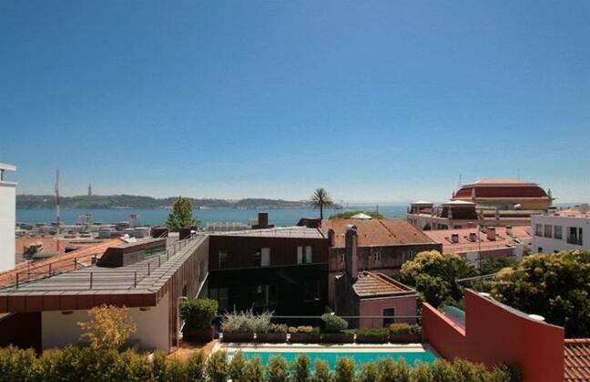 4 Places - Lisbon Apartments - Photo2