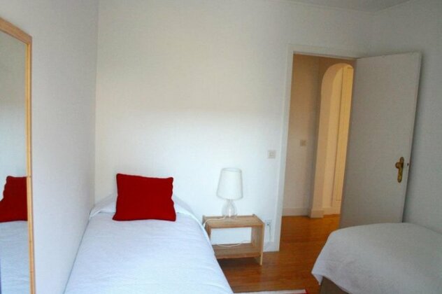 Alfama with Perfect Garden - Photo2