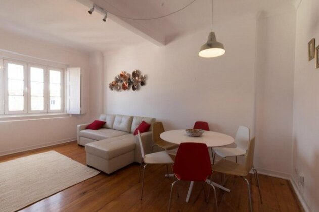 Avenida Charm Apartments - Photo3
