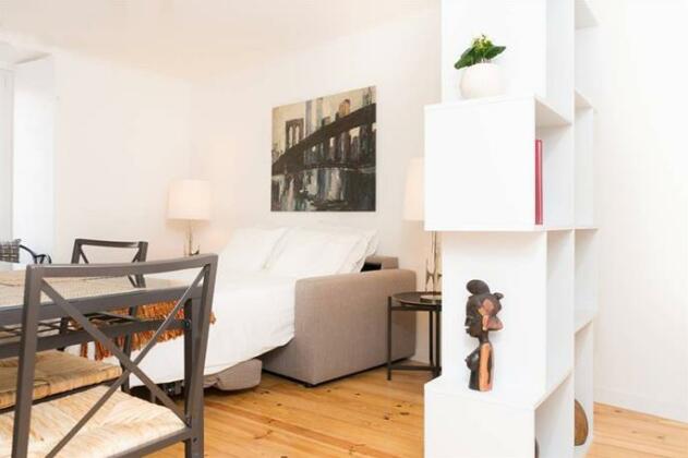 Beautiful Studio in Historic Alfama - Photo2