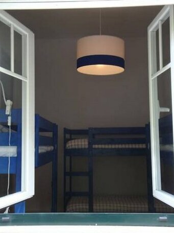 Bed & Shower - Self Check-in - Photo2