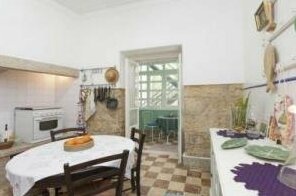 Calcada Courtyard Hov 51464 - Photo3