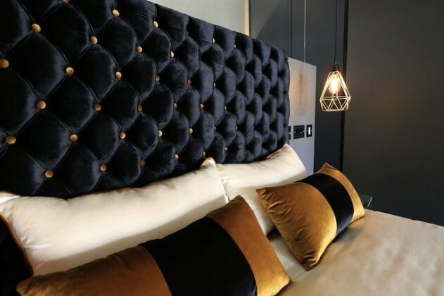 Charm Flats - Photo4