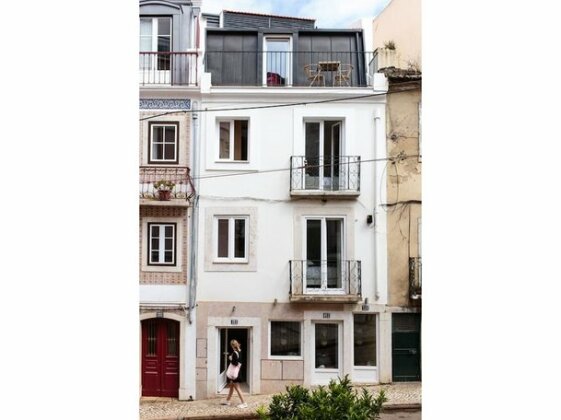 Dear Lisbon - Living House