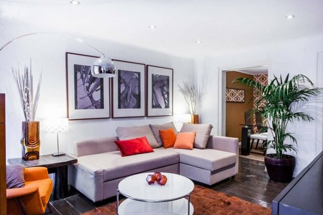 Designer by Apartments Alfama - Photo2