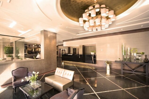 Hotel Real Parque - Photo2