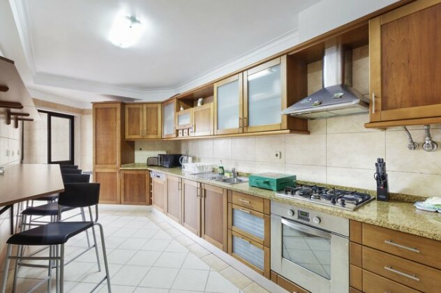HUUX Hostel - Photo5