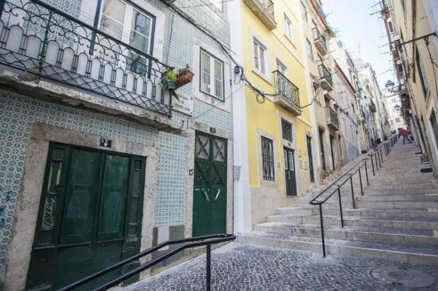 Lisbon Inn Bica Suites by Homing