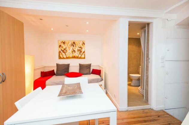 Lisbon Low Cost Apartments - Photo2