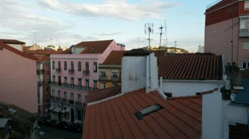 Lisbon Sloped Ceiling Apartment