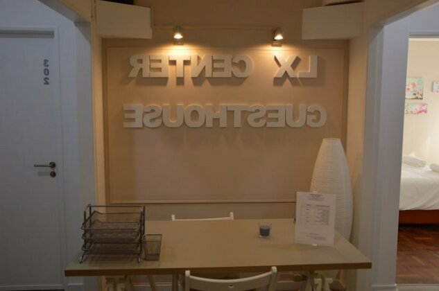 Lx Center Guesthouse - Photo2