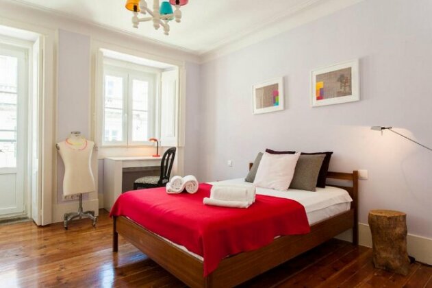 Principe Real Trendy Apartment RentExperience - Photo2