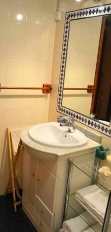 RH Apartment Graca terrace - Photo3