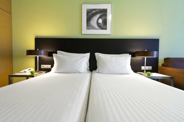 SANA Capitol Hotel - Photo4