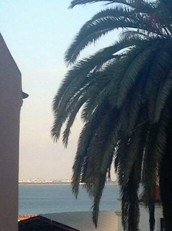 Stay Like Us in Alfama - Photo5