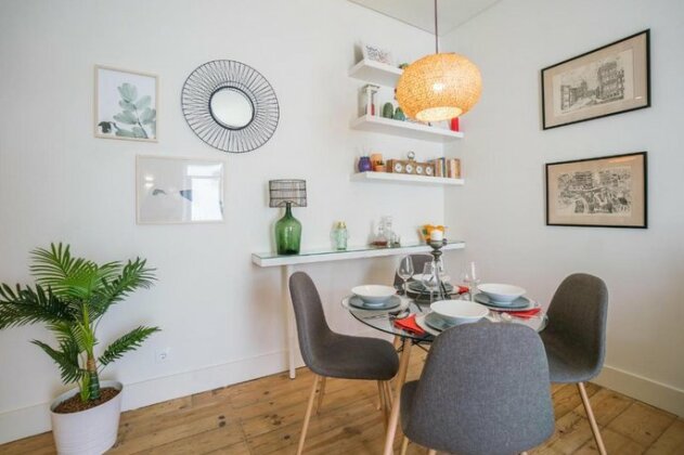 Stylish Apartment near Av Liberdade - Photo2