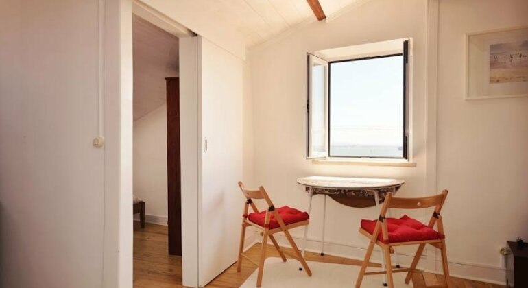 TejoTilesApartment - Photo4