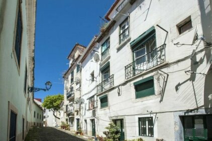 Traditional Family House In Alfama