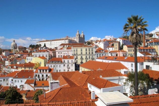 TravelingToLisbon Gale - Alfama