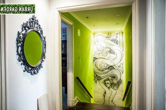 Urban Garden Hostel - Photo5