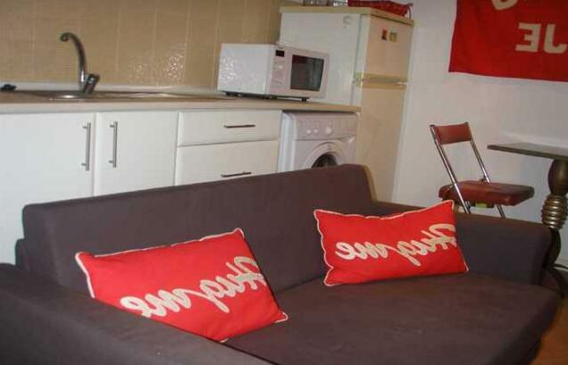 @Bairro Alto Low Cost Flat - Photo3