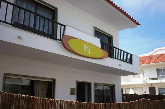 Ericeira Chill Hill Hostel & Private Rooms - Photo2
