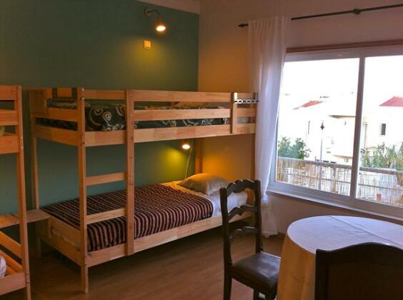 Ericeira Chill Hill Hostel & Private Rooms - Photo5