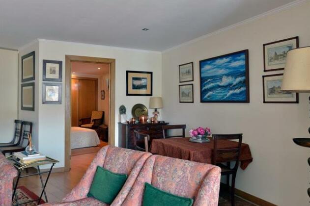 Feels Like Home - Cosy flat with Patio in Ericeira - Photo3