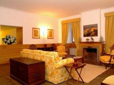 Estalagem Dom Lourenco - Photo5