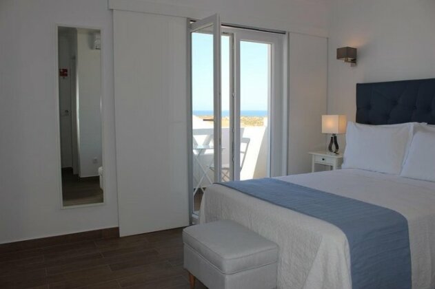 River Inn by AC Hospitality Management - Photo5