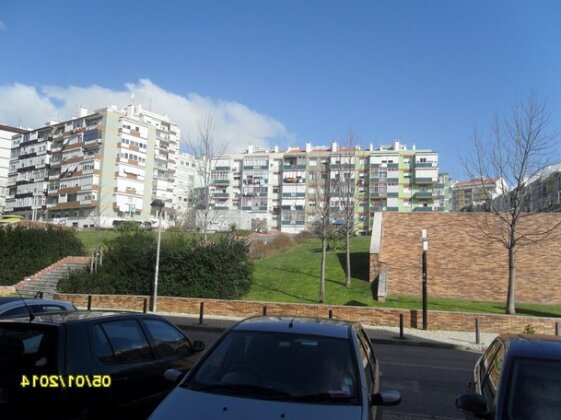 Homestay in Odivelas near National Museum of Costume and Fashion - Photo3