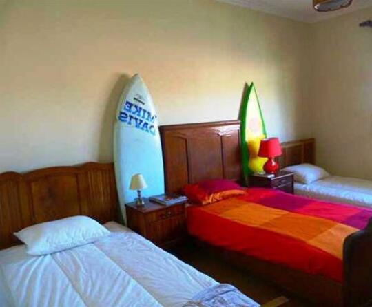 Maceda Guest and Surf House