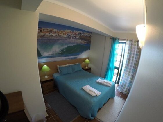 Supertubos Beach Hostel - Photo4