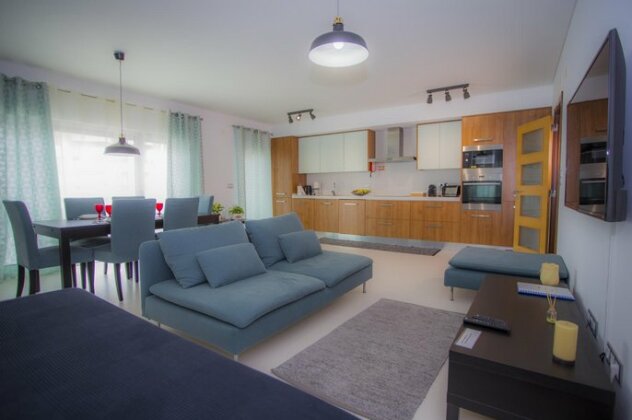 Surf and Stones Apartment - Photo2