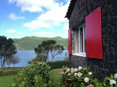 Lake Cottage Azores