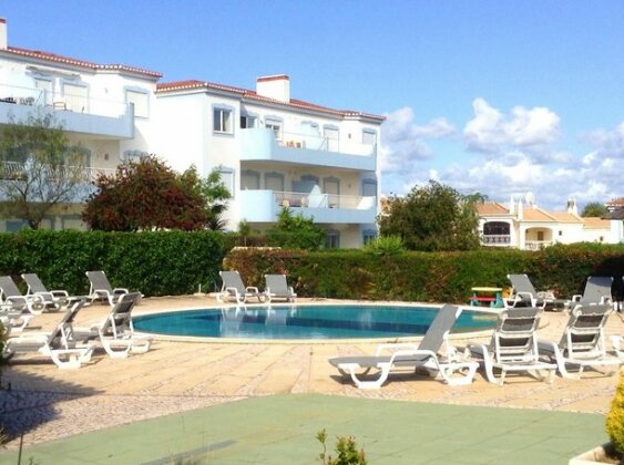 Apartment With 2 Bedrooms in Portimao With Wonderful City View Pool Access Enclosed Garden - 7 km - Photo2