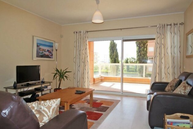 B02 - Fantastic Apartment with Pool - Photo5