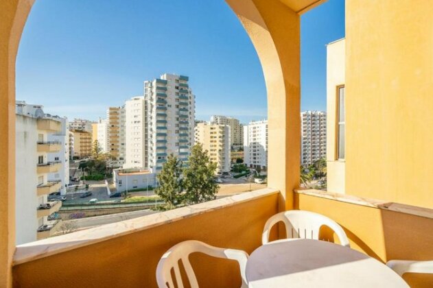 Edificio Patio da Rocha by IG - Photo5