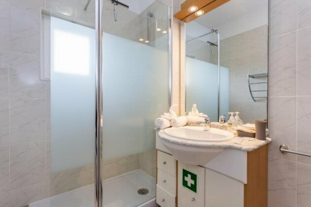 Four Castles Beach Apartment - Photo3