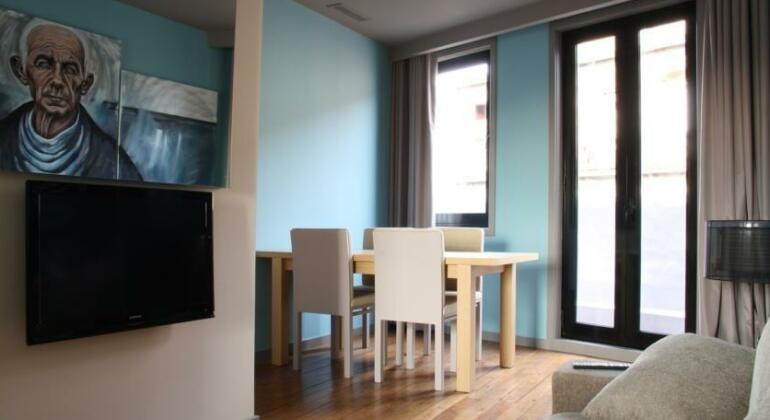 118 Premium Downtown Apartments - Photo4