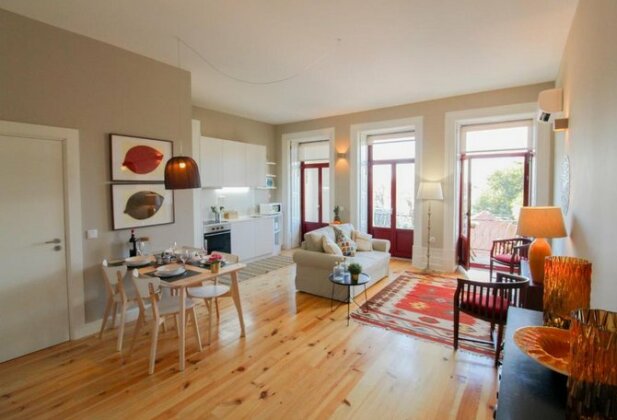 Century XIX Designer Flat - Photo2