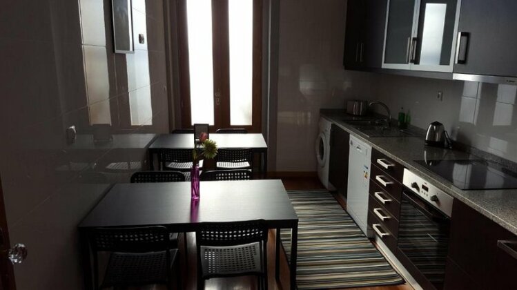 Cool Guesthouse Porto - Photo3