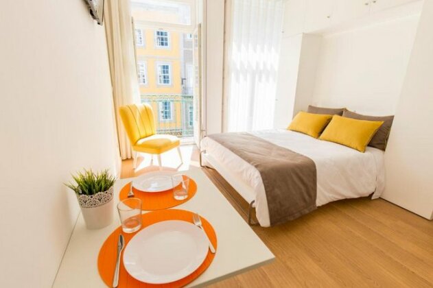 Downtown Porto Mouzinho Studio Apts - Photo2