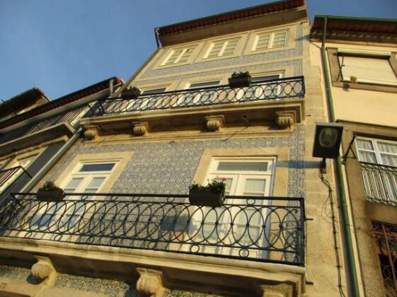 Happy Porto Hostel & Apartments