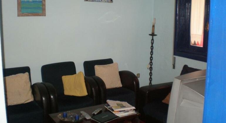 Residencia LIS B&B and Parking - Photo4
